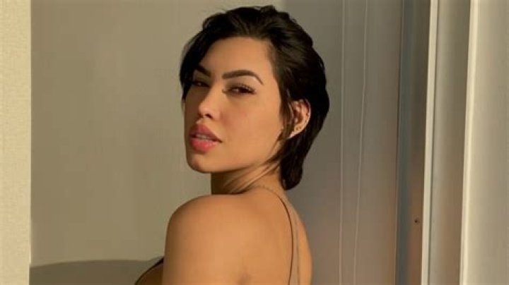 Unveiling The Enigma: Ana Del Castillo Desnuda