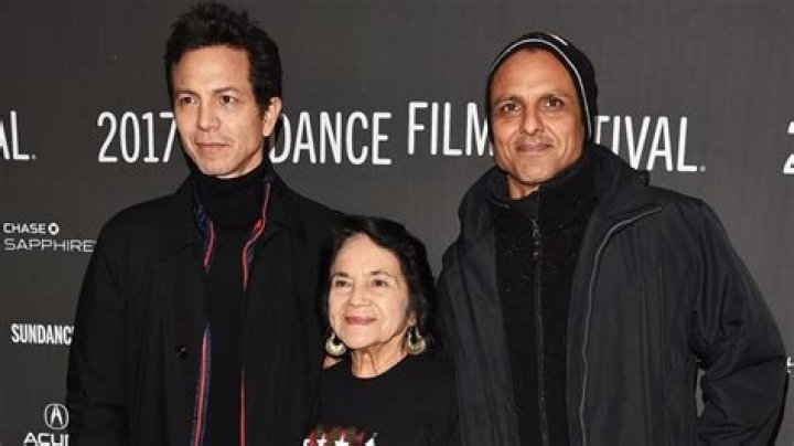 Benjamin Bratt's Fatherly Legacy: A Look Into His Paternity