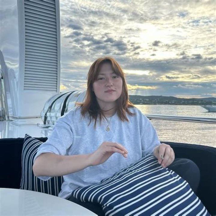 Who Are Eric Clapton's Daughters In 2019?