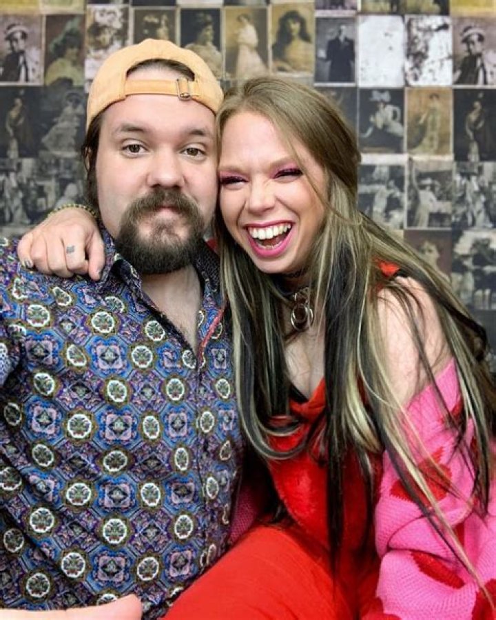 Unveiling The Life Of Grav3yardgirl's Husband: A Journey Beyond The Screen