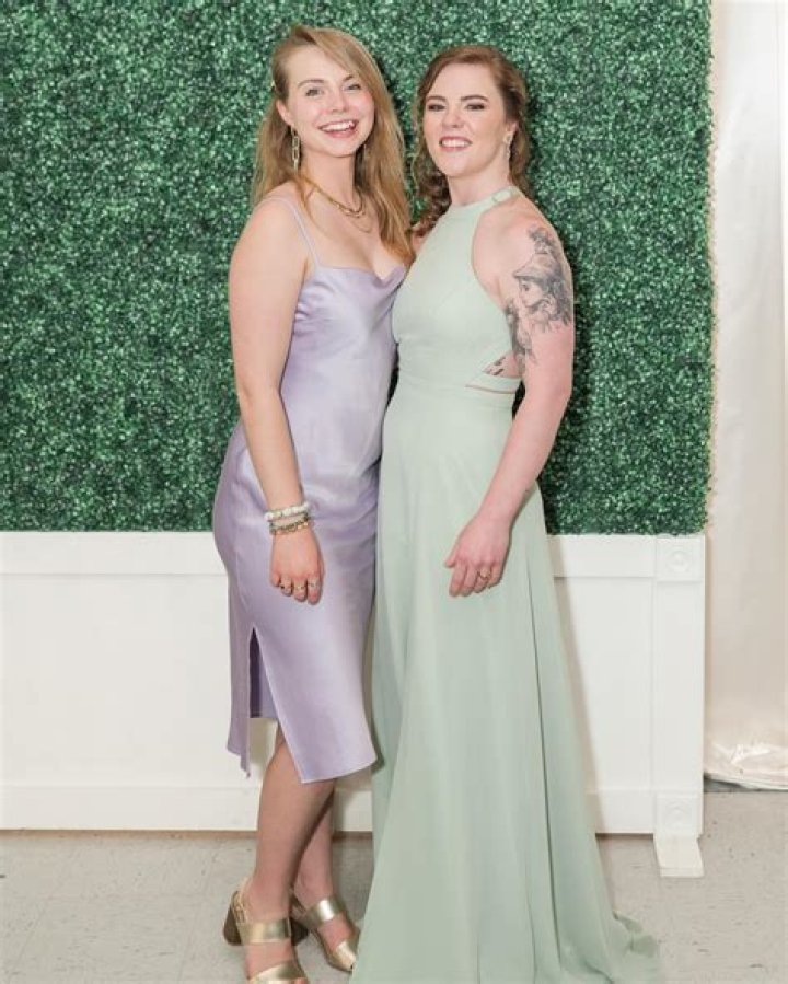 Exploring The Unique Bond Of Hailee And Kendra