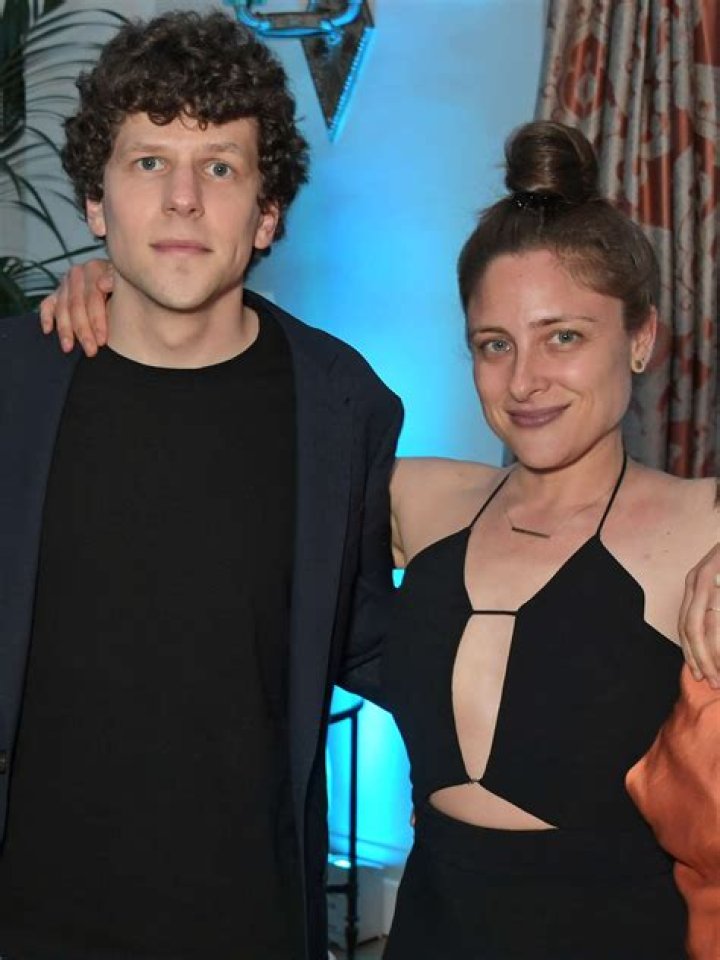 Jesse Eisenberg And Anna Strout: A Cinematic Encounter