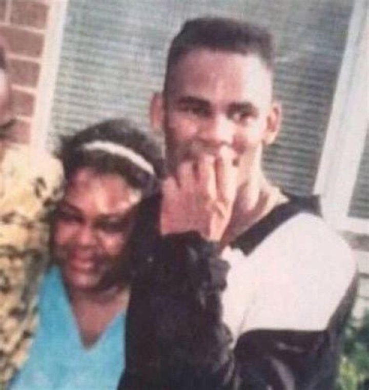 Unveiling The Heart Of R Kelly: A Look At R Kelly's Mom