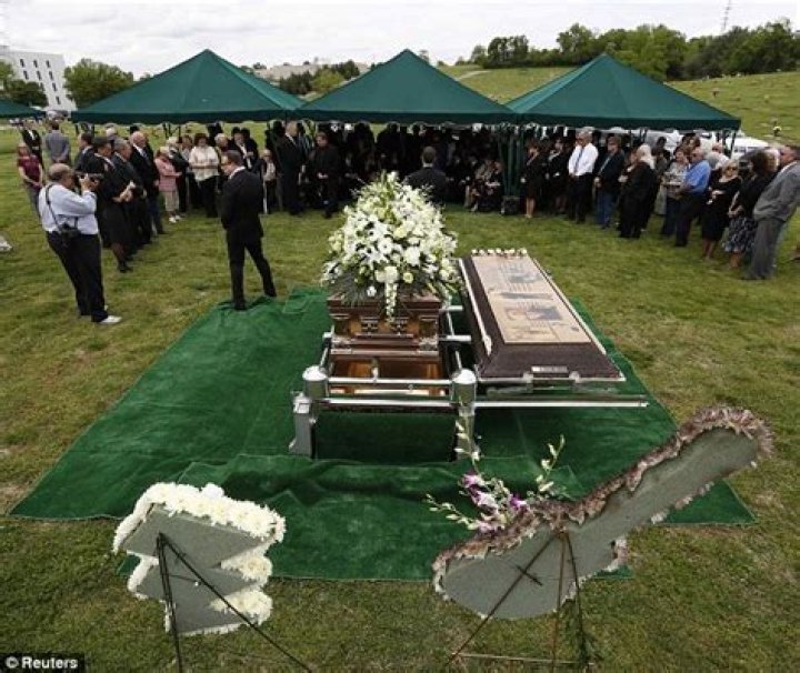 Remembering Randy Travis: A Celebration Of Life At His Funeral Service