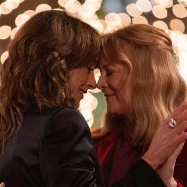 Who Is Laurel Holloman Hitched To Today?