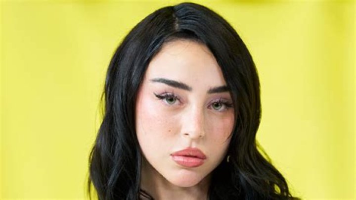 Unveiling The Charm Of Yamal GF: A Journey Into The Life Of A Unique Personality